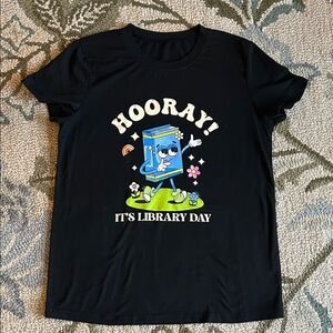 Women’s Black Library Short Sleeve Tee Size M